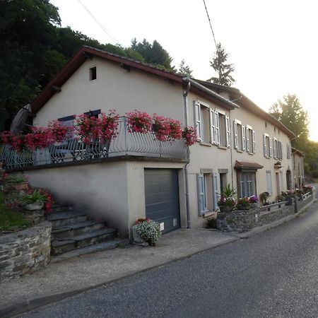Hotel Le Pont De Livinhac Decazeville Exterior foto